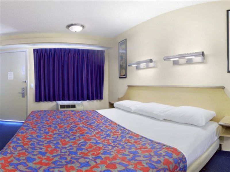Red Roof Inn Tampa - Brandon Exteriér fotografie